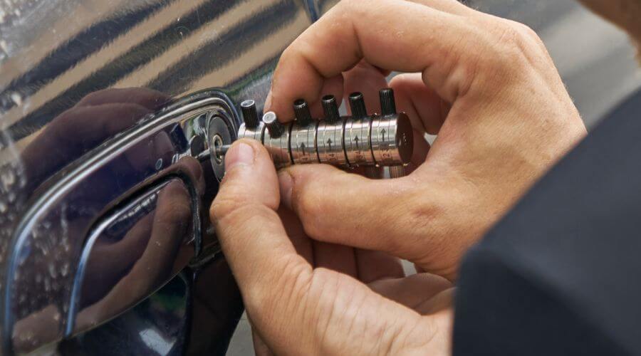 Professional New roof installation in Fredonia, ND